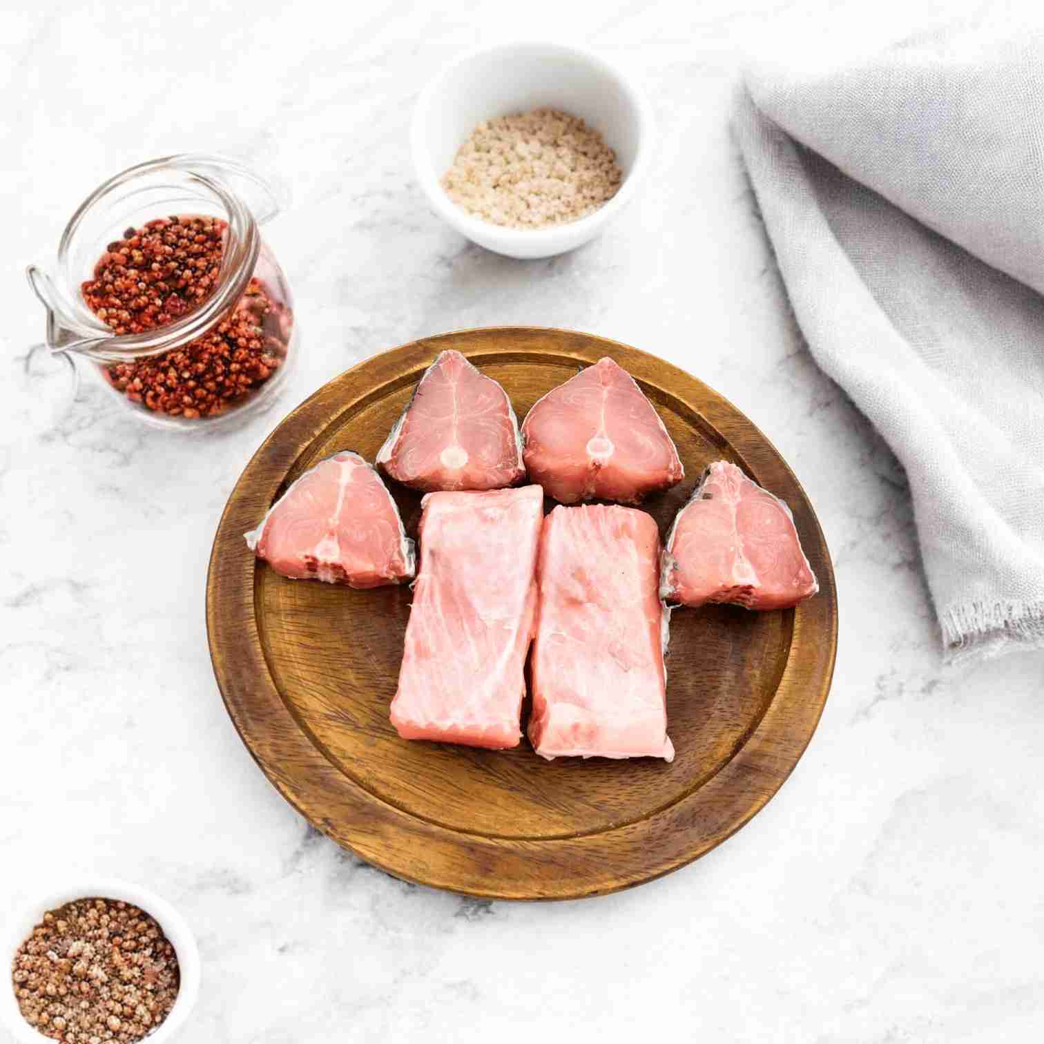 Catla Medium - No Head (Gada + Peti Piece)(1.5 kg - 2.5 kg)